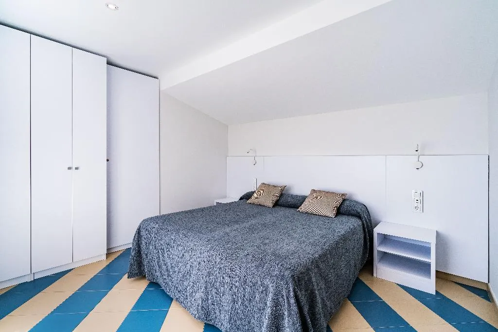 APARTMENT SUPERIOR CAPACITY 4 Room, Sunway Amapola Apartments, Costa Brava