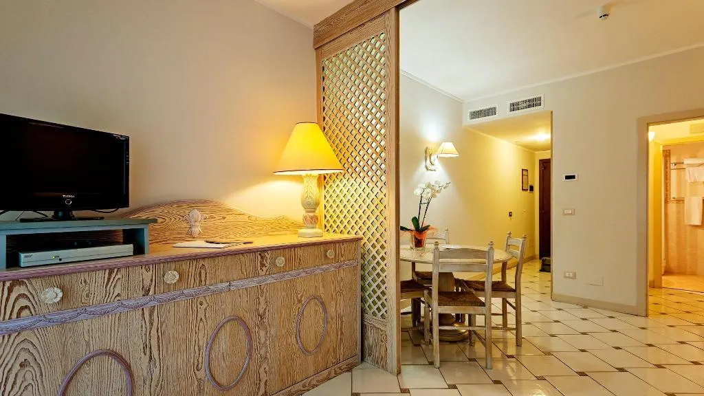 DOUBLE SUPERIOR Room, Golf Hotel Punta Ala, Florence