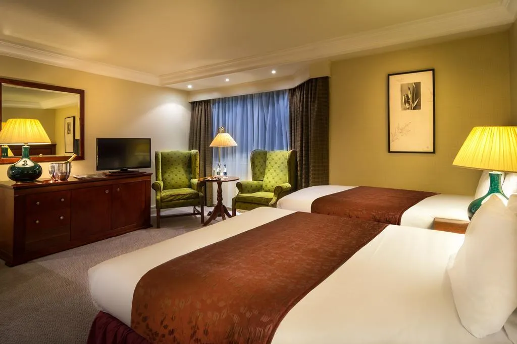 TWIN DELUXE Room, Ballsbridge Hotel, Dublin