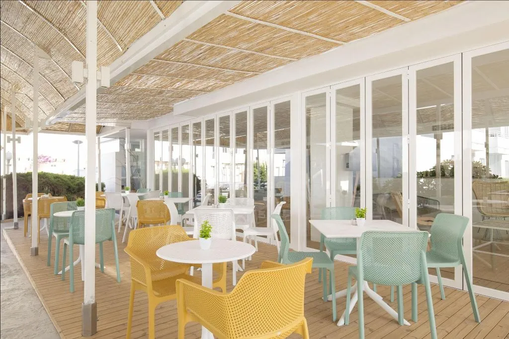 Terrace, Hobby Club, Majorca