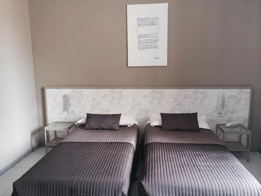 Room, Bert Hotel, Milan