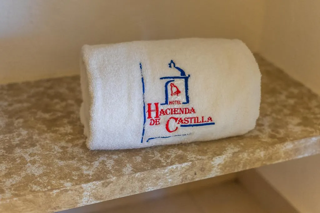 QUADRUPLE STANDARD Room, Hacienda de Castilla, Cancun Area