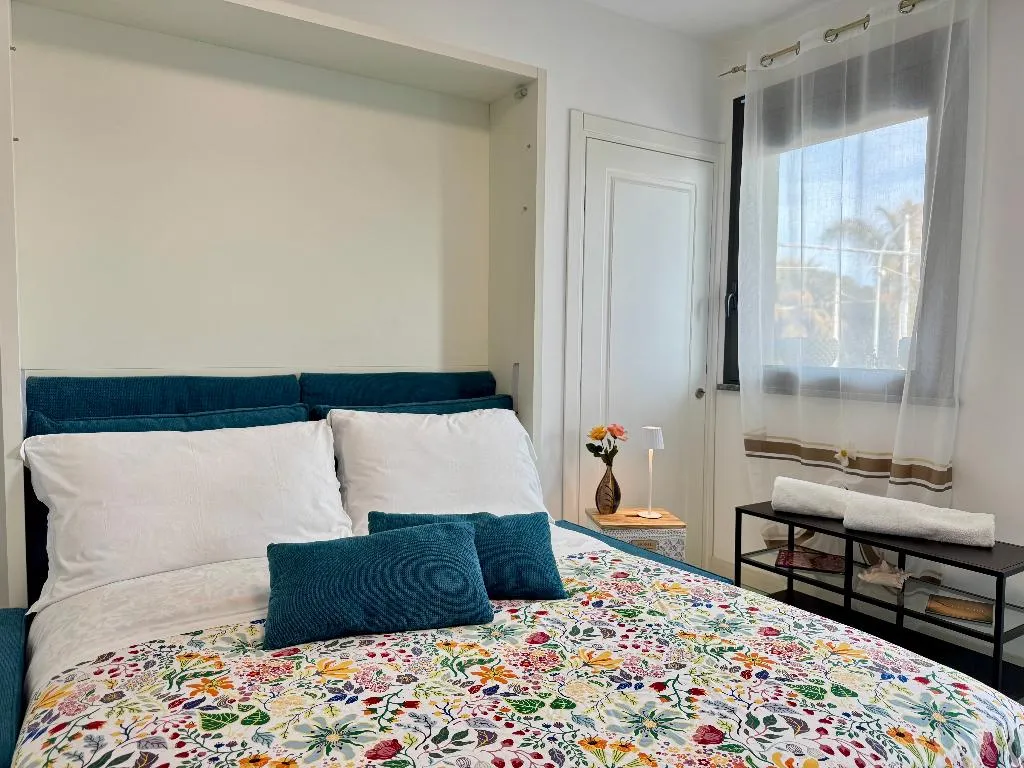 DOUBLE DELUXE WITH TERRACE Room, Aurora View Resort, Catania