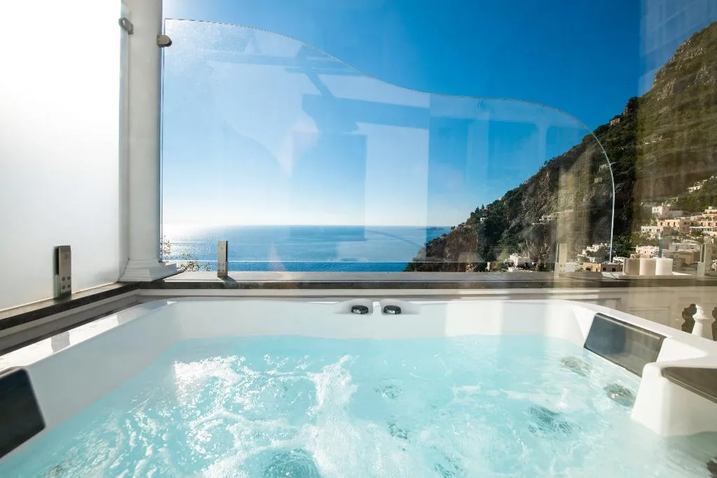 JUNIOR SUITE STANDARD Room, Hotel Villa Gabrisa, Naples