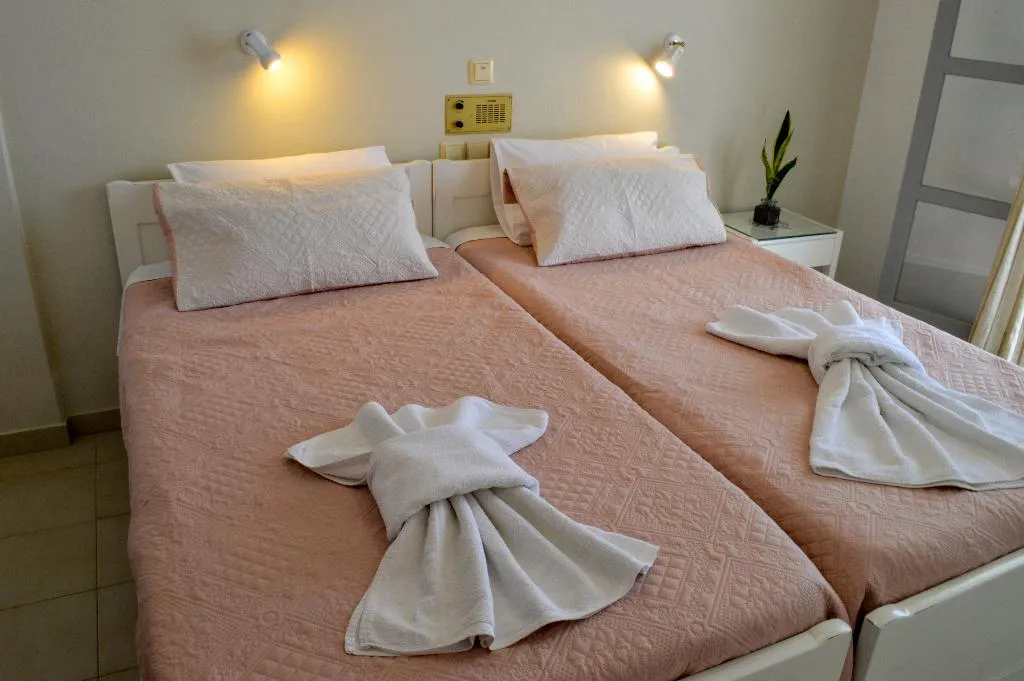 Double or Twin SEA VIEW Room, Castro, Santorini