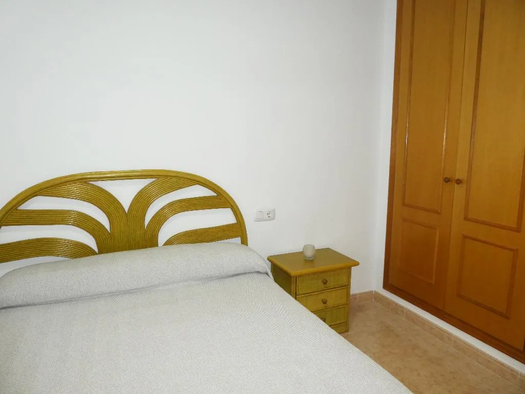 APARTMENT CAPACITY 4 ONE BEDROOM Room, Apartamentos Tavernes Gandia 3000, Valencia