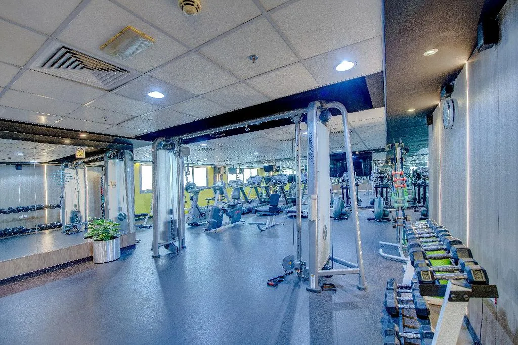 Sports and Entertainment, Howard Johnson Plaza by Wyndham Dubai Deira, Dubai