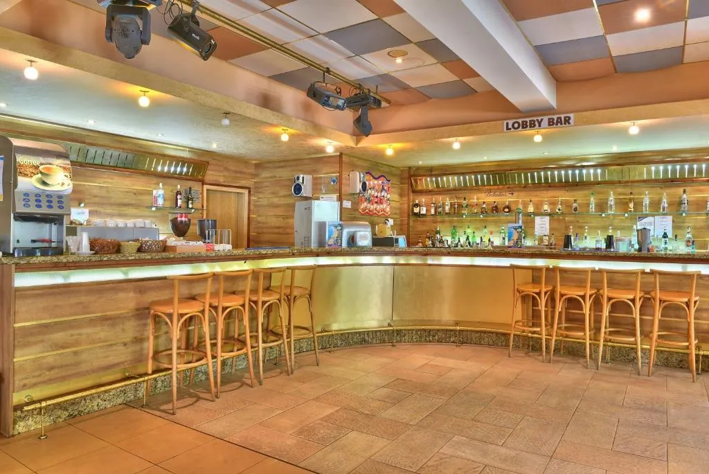 Bar, Sandy Beach, Varna