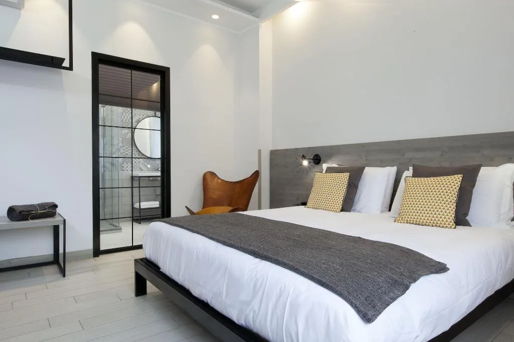 Room, La Ferrovia Guest House, Naples