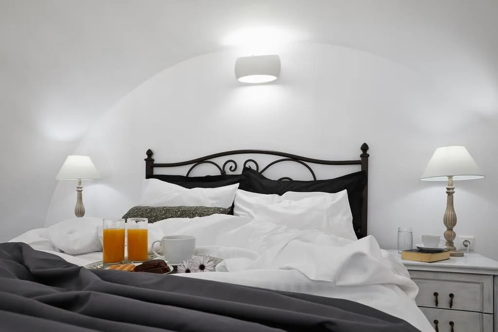 Double or Twin SUPERIOR Room, Golden East, Santorini