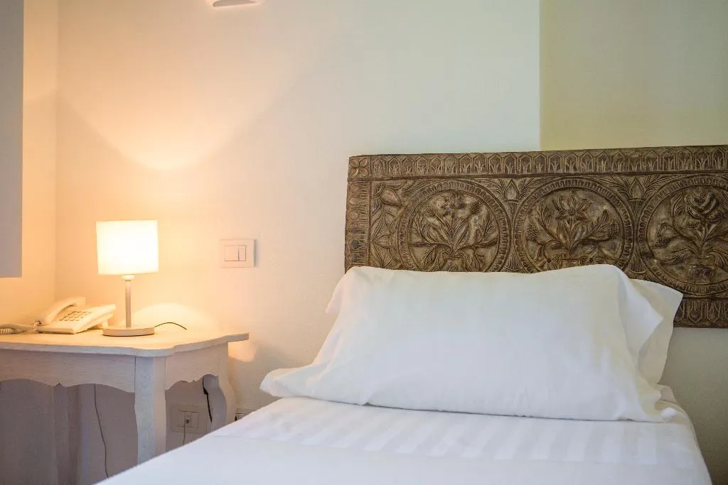 FAMILY ROOM STANDARD Room, Tarthesh Hotel, Cagliari
