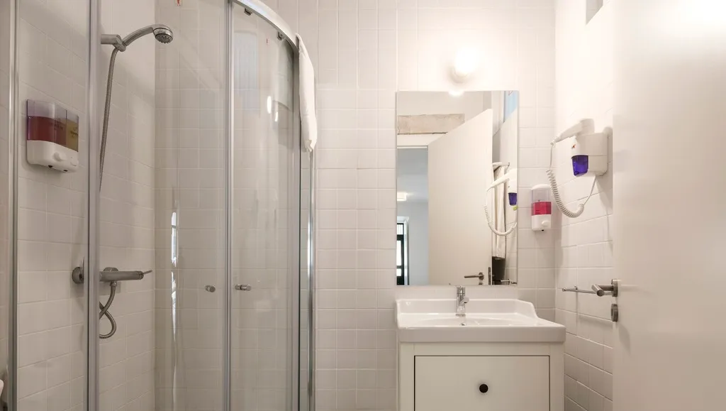 STUDIO DELUXE Room, Lisbon Serviced Apartments - Castelo de S. Jorge, Lisbon