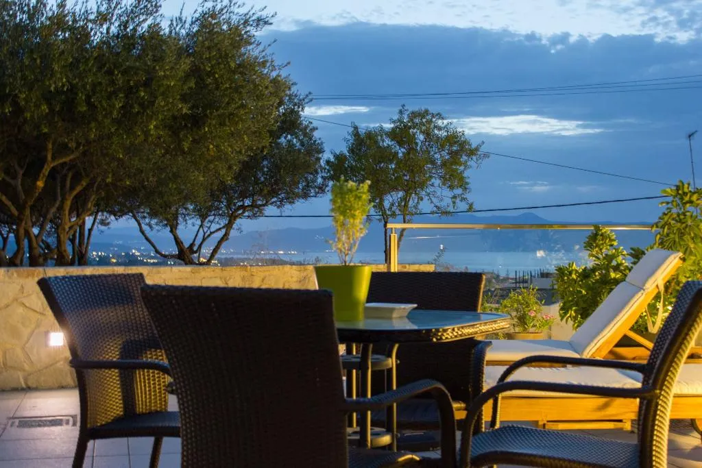SUITE ONE BEDROOM Room, Esthisis suites & maisonettes, Crete