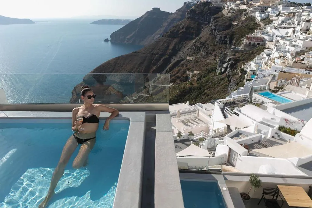 Pool, Aria Suites, Santorini