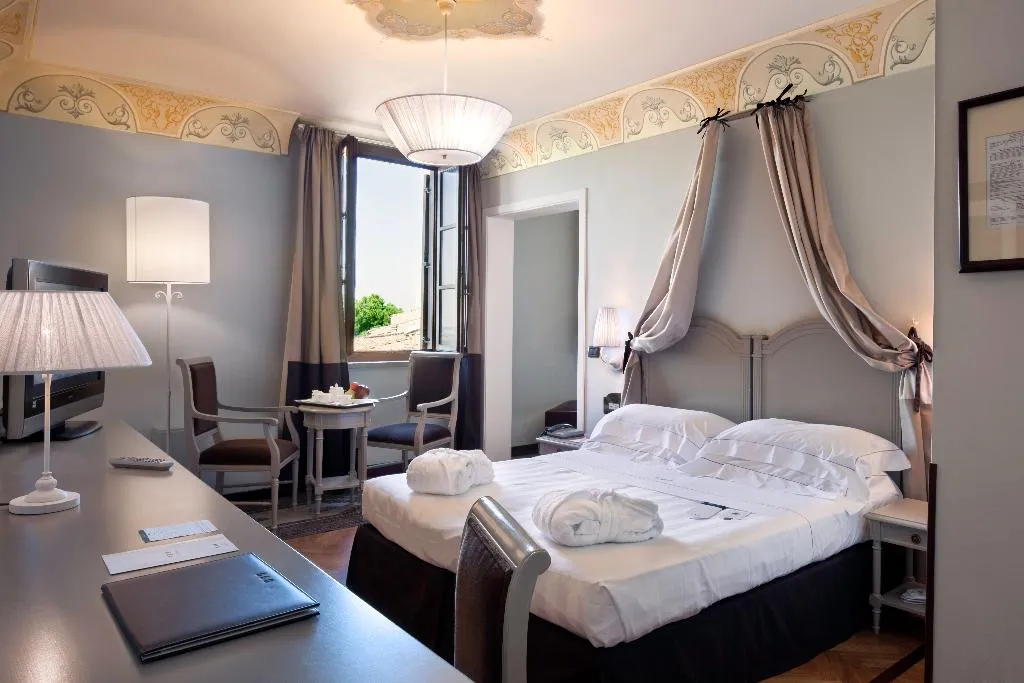 SUITE STANDARD Room, Palazzo Mannaioni Toscana, Florence