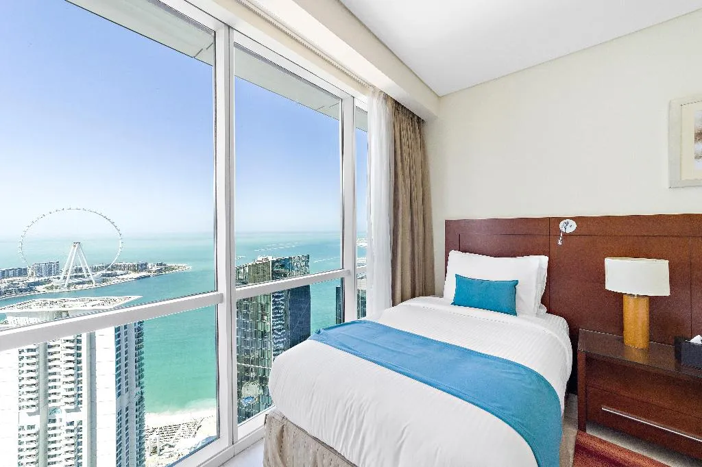 APARTMENT THREE BEDROOMS Room, Blue Beach Tower The Walk JBR Dubai (ex JA Oasis), Dubai