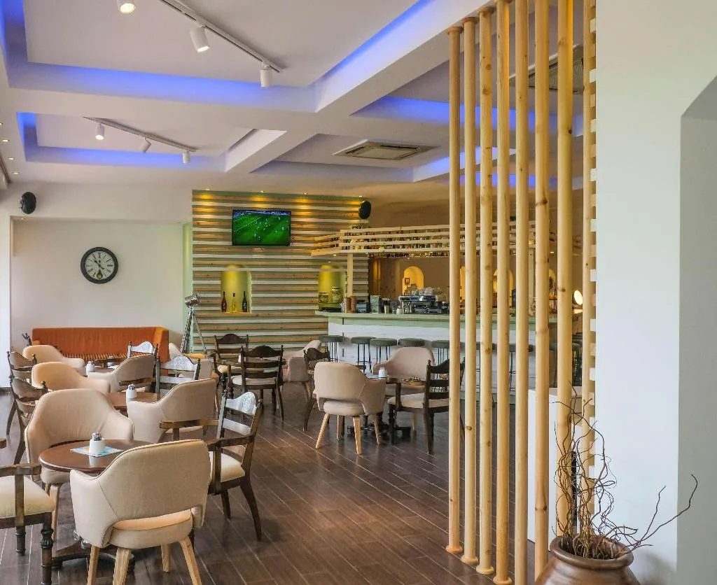 Bar, Acrotel Athena Pallas & Residence, Halkidiki