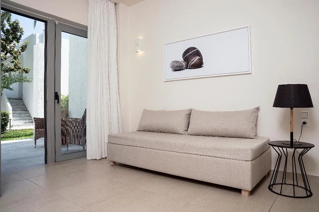 JUNIOR SUITE SEA FRONT Room, Maritimo Beach Hotel, Crete