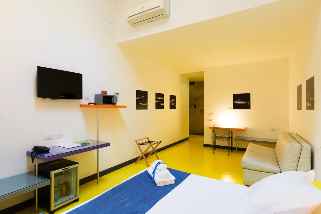 QUADRUPLE STANDARD Room, Correra 241, Naples
