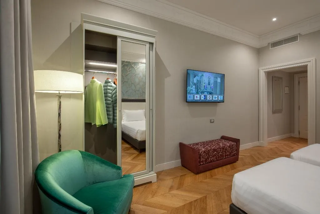 Double or Twin DELUXE Room, Rose Garden Palace, Rome