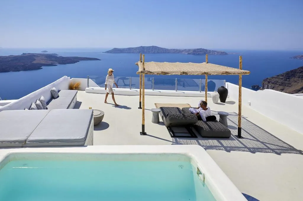 Room, You And Me Suites, Santorini