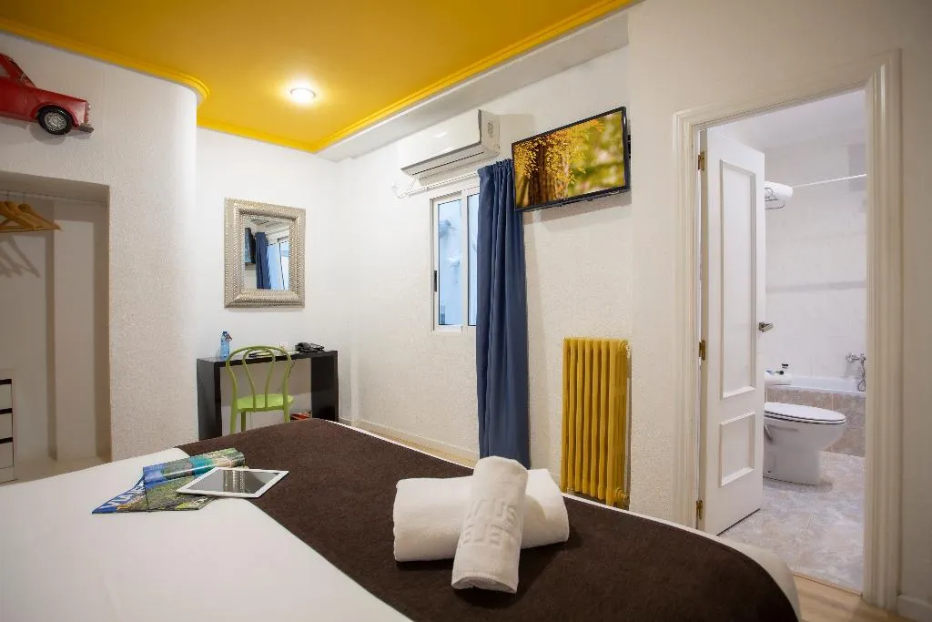 DOUBLE INNER Room, Casual Vintage Valencia, Valencia