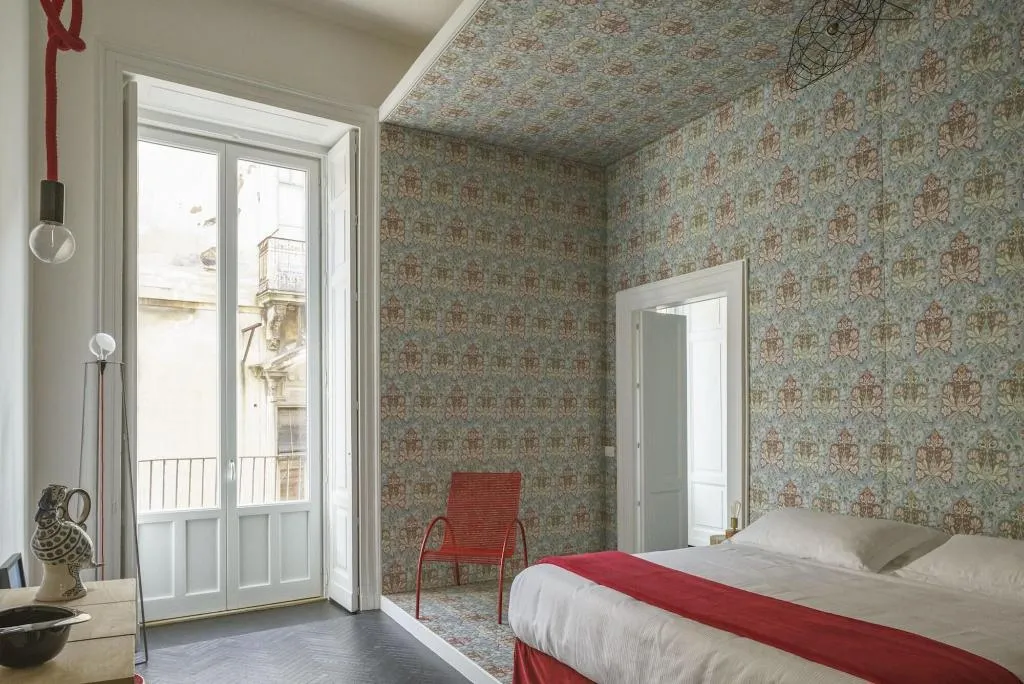 Room, Asmundo Di Gisira, Catania
