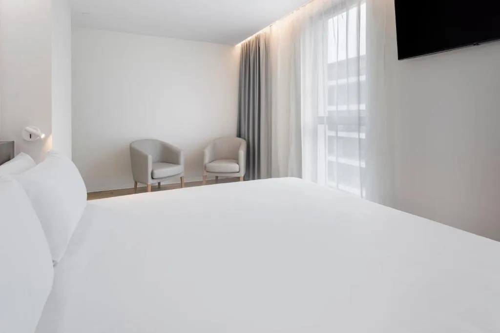 Room, B&B Hotel Santo Tirso, Porto