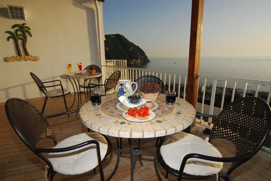 Terrace, Hotel Imperamare, Naples