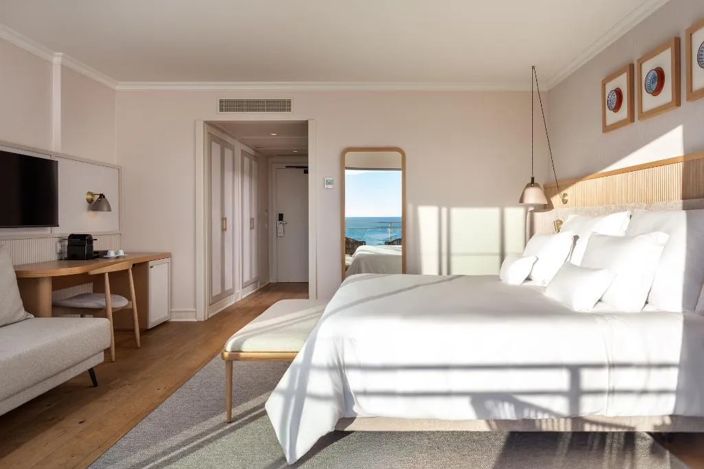 Double or Twin CLASSIC SEA VIEW Room, Grande Real Santa Eulalia Resort & Hotel Spa, Algarve