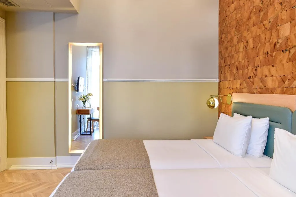 SINGLE STANDARD Room, My Story Hotel Tejo, Lisbon