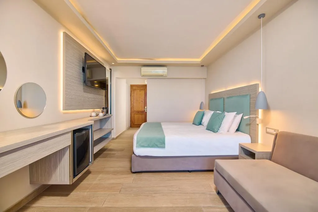 Double or Twin COMFORT SEA VIEW Room, Tsilivi Beach, Zante