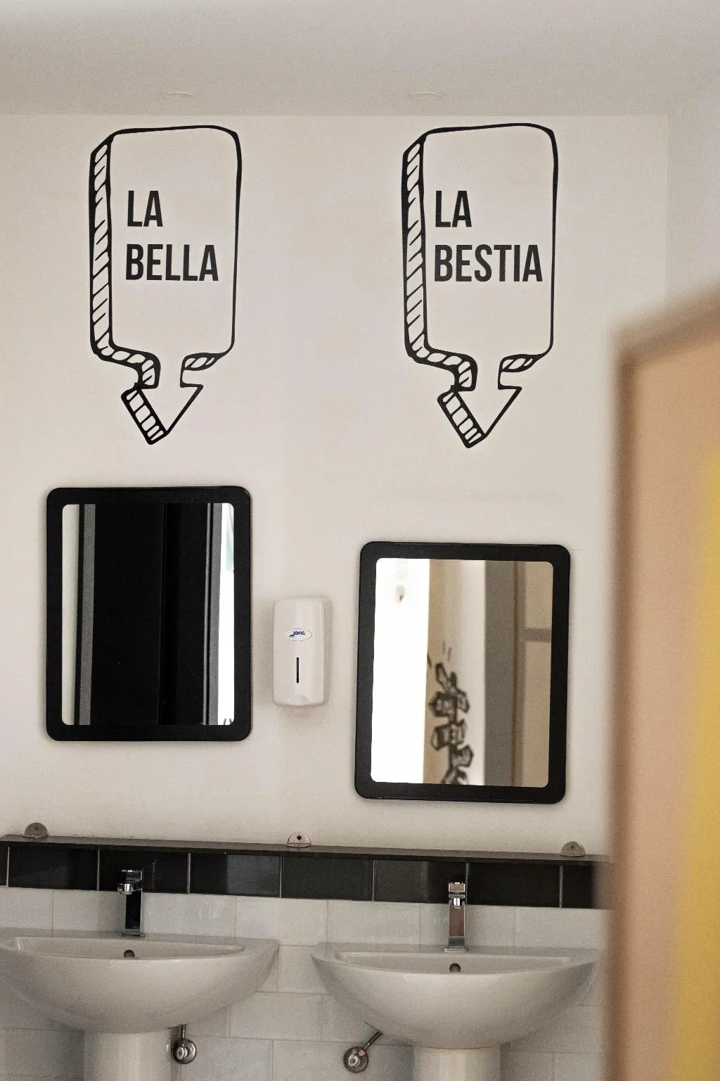 Room SUPERIOR Room, U-Sense For You Hostel Sevilla, Seville