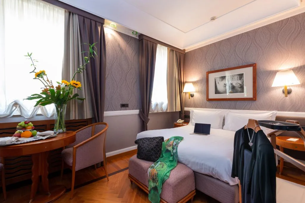 Room, Grand Hotel Ortigia, Catania