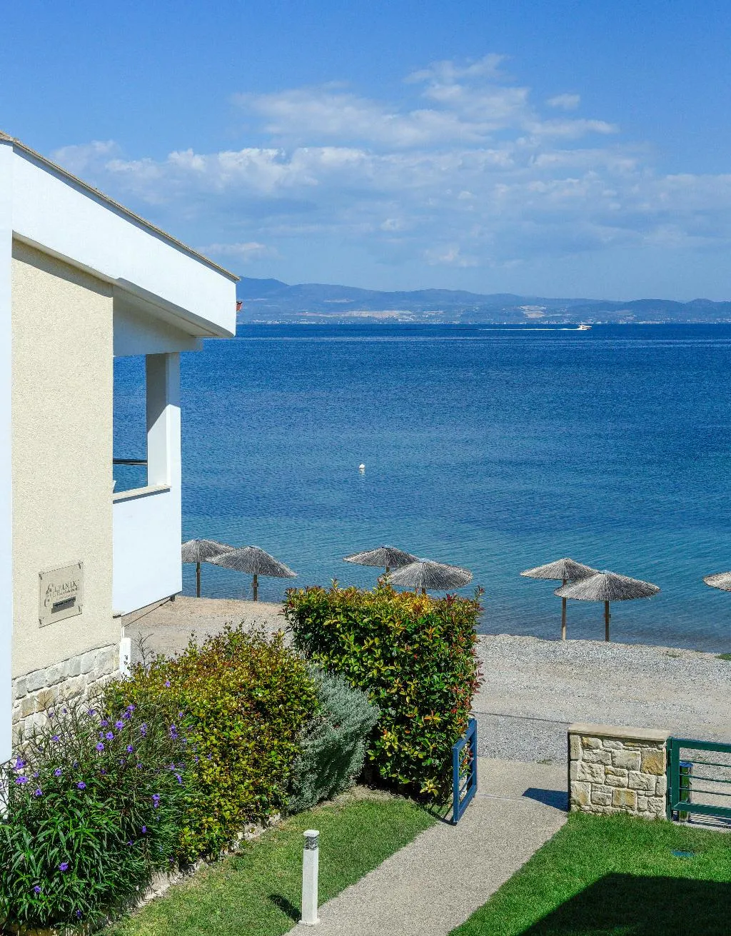 APARTMENT SEA VIEW Room, Elpiniki Luxury Apartments, Thessaloniki