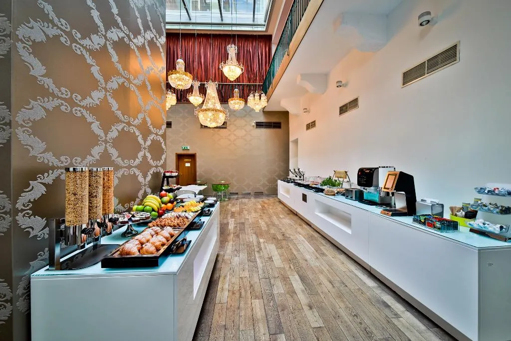 Restaurant, Friday Hotel, Prague