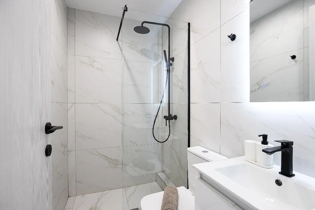DOUBLE SUPERIOR WITH TERRACE Room, Omnia Pagrati Apartments, Athens