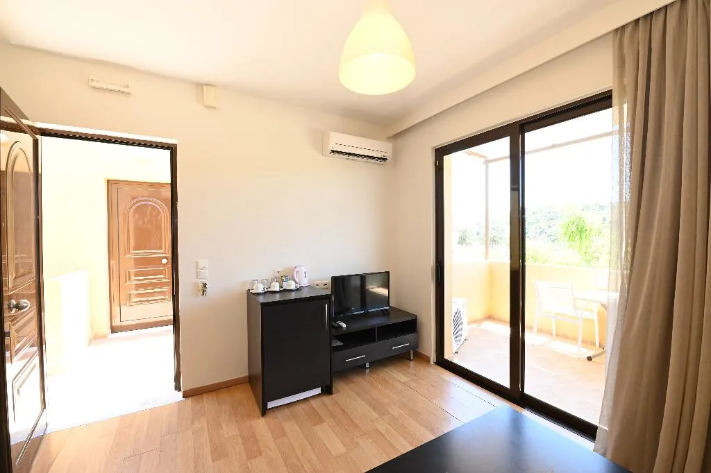 SUITE DELUXE Room, RG Village Crete, Crete