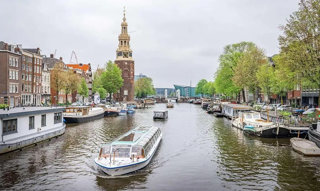 Room, Luxury Suites Amsterdam, Amsterdam