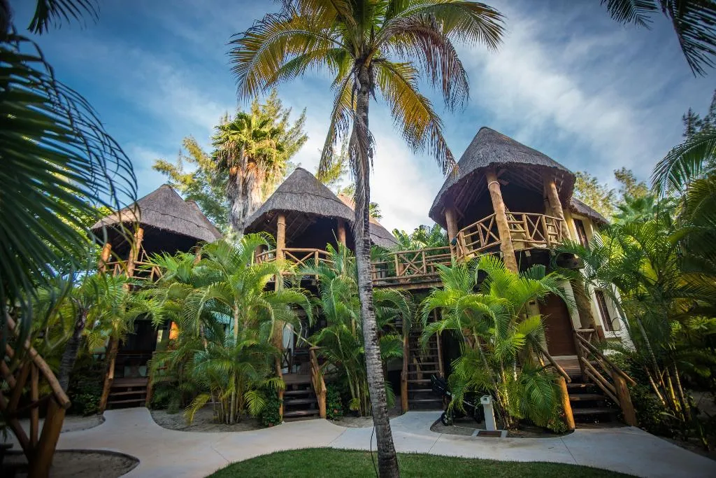 DOUBLE GARDEN VIEW TWO QUEEN BEDS Room, Mahekal Beach Resort & Spa, Playa Del Carmen