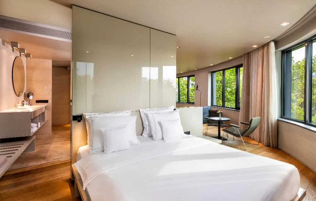 JUNIOR SUITE STANDARD Room, Sana Berlin Hotel, Berlin