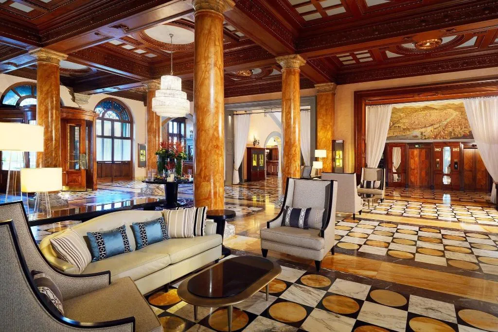 Lobby, The Westin Excelsior, Florence