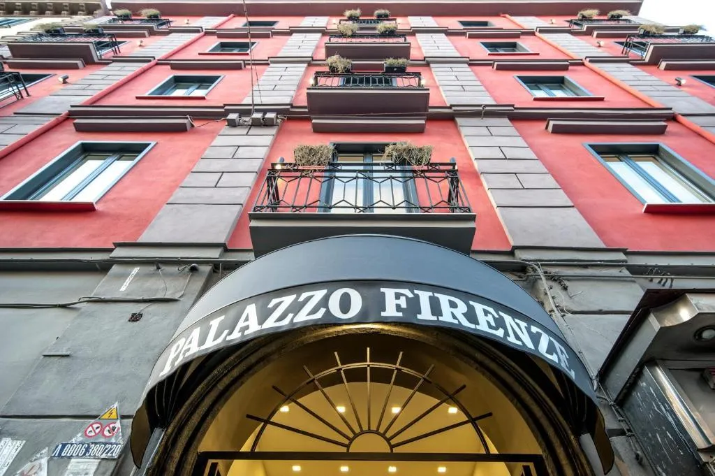 Lobby, Palazzo Firenze, Naples