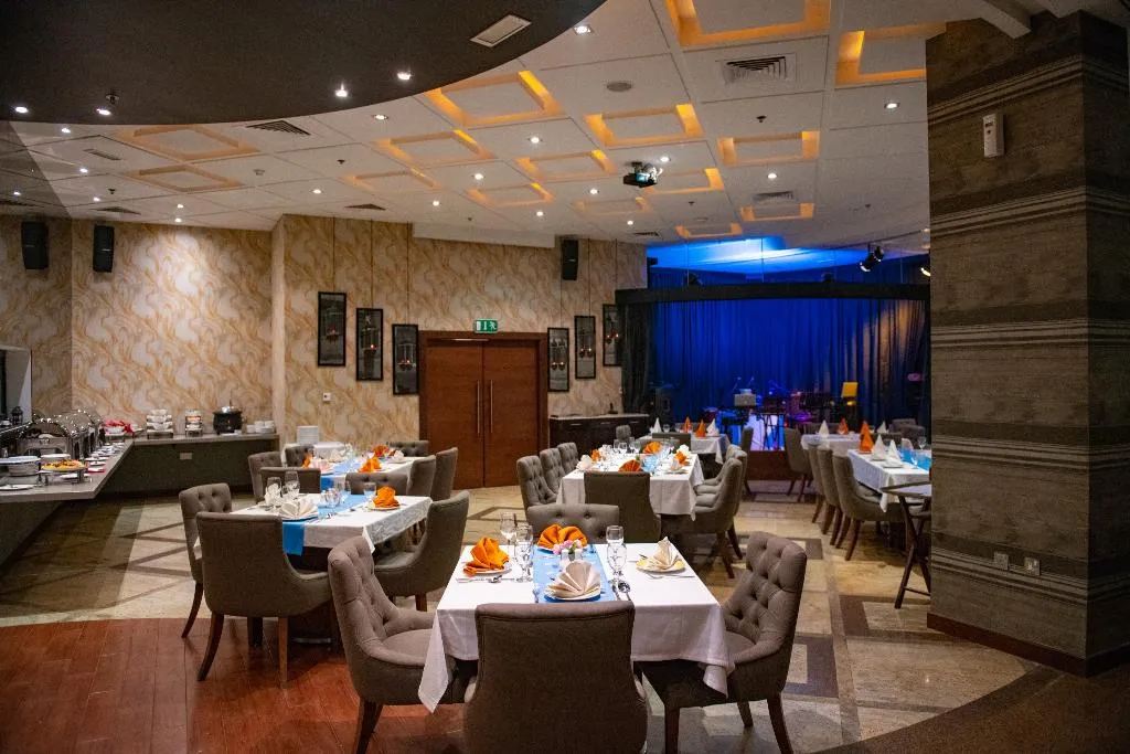 Restaurant, Grandeur, Dubai