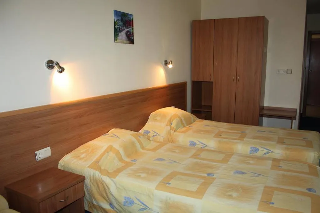 Room, Hotel Perunika, Varna