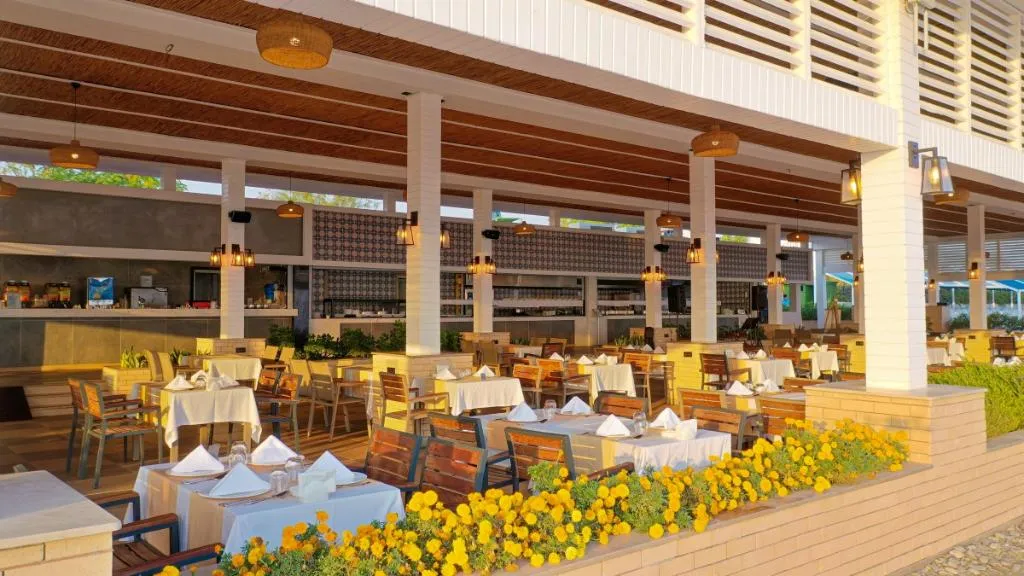 Restaurant, Crystal Admiral Aqua Collection, Antalya