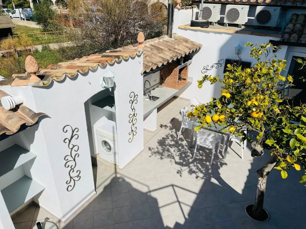 HOUSE TWO BEDROOMS WITH AIR CONDITIONING Room, Torre Playa, Majorca