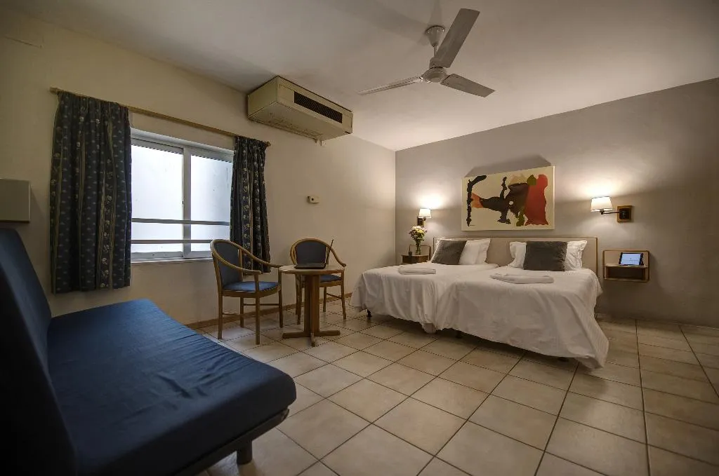 TRIPLE STANDARD Room, Sliema Chalet Hotel, Malta