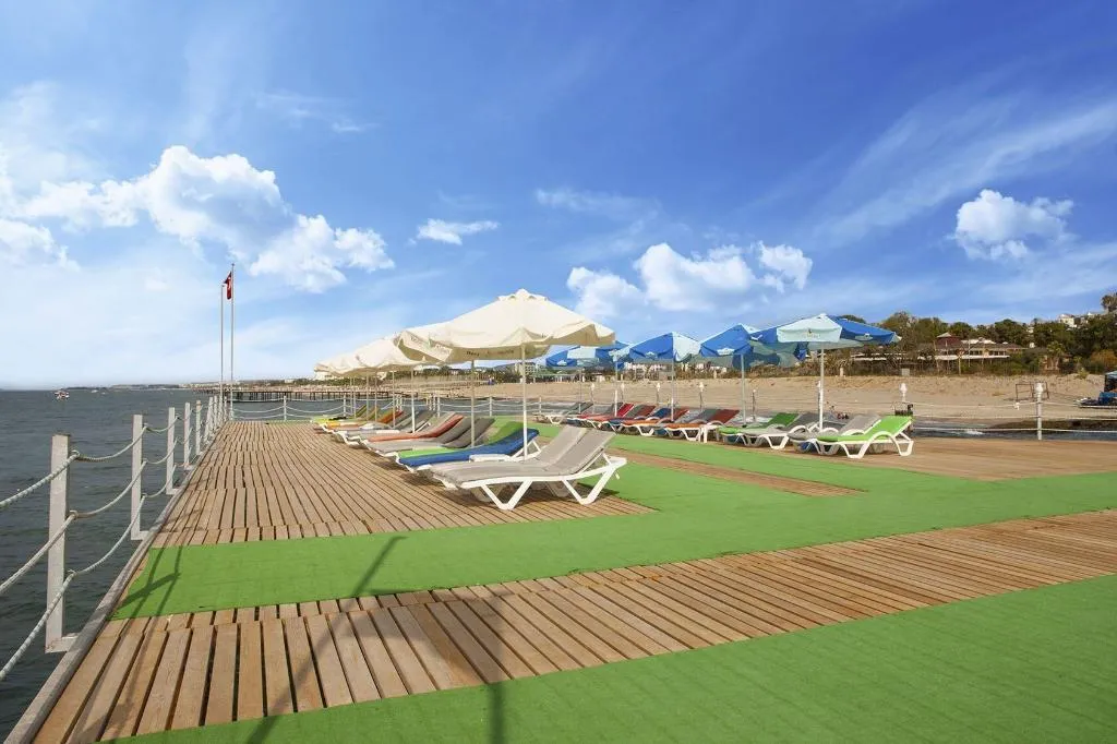 Terrace, Bera, Antalya