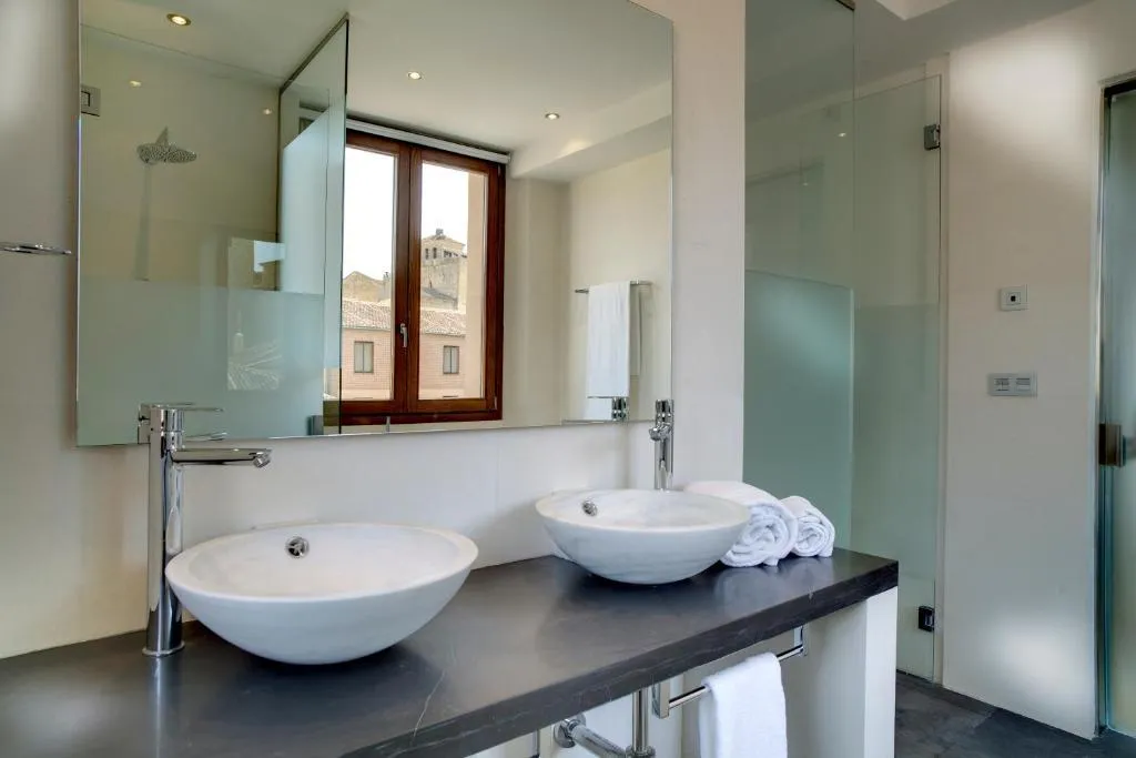 DOUBLE SINGLE USE SUPERIOR Room, Áurea Convento Capuchinos by Eurostars Hotel, Madrid